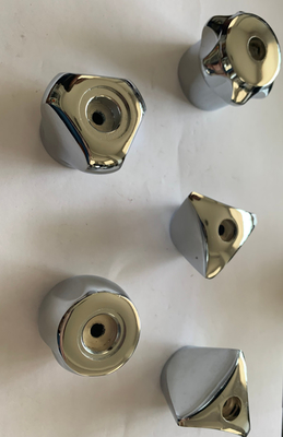 Kleines gutes Mini-Ventil für Waschraum