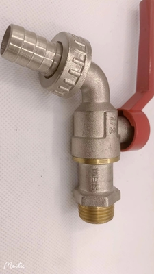 Normale Temperatur-Messingschellfisch-Hahn-Klempnerarbeit Bibcock-Kugelventil 1/4inch