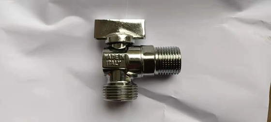 Kundengerechtes Entwurfs-Waschbecken-Eckventil-gesundheitliches Eckventil 15mm