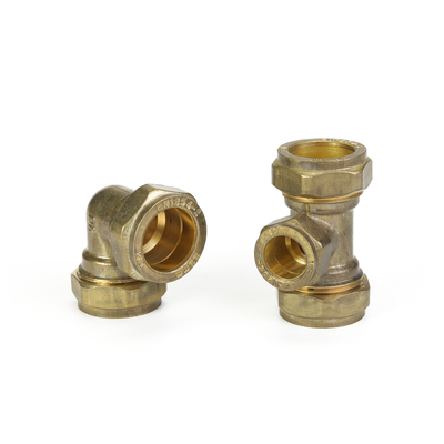 Soem 3/4 Zoll. FAV X 1/2 Zoll. Nicht verrostender FAV-Messingfittings-reduzierender Messingkoppler